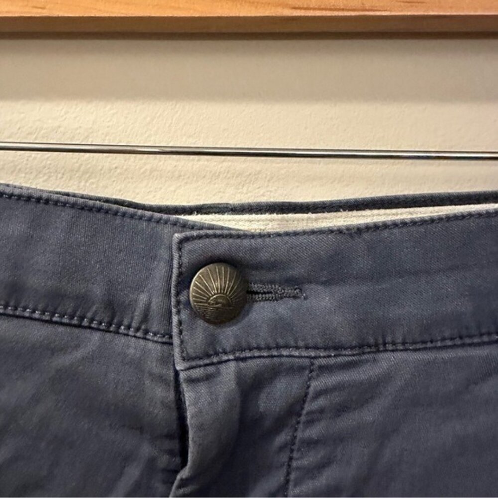 Faherty Island Life Shorts Men’s 32 Navy Blue 9” Inseam Casual Summer Classic - Picture 4 of 12